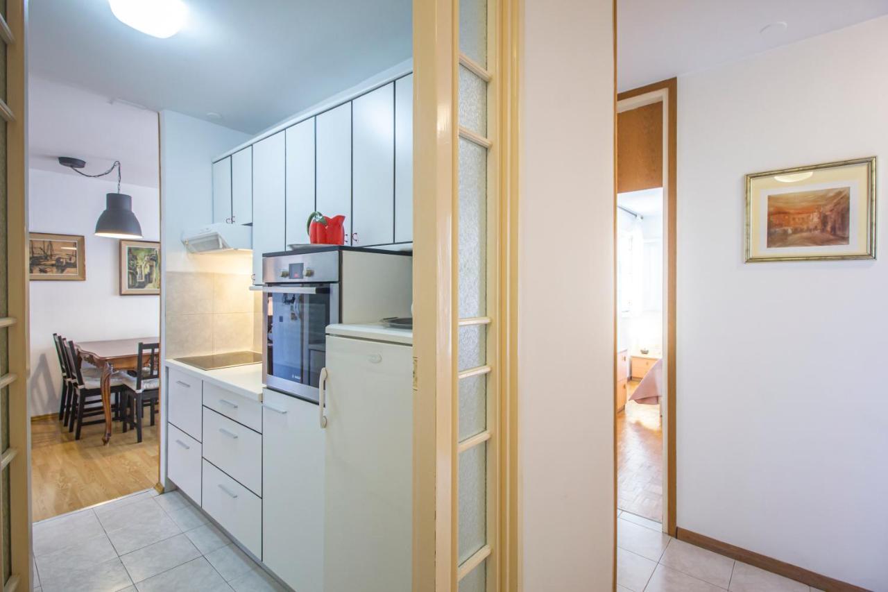 La Maison Central Split Apartment ภายนอก รูปภาพ