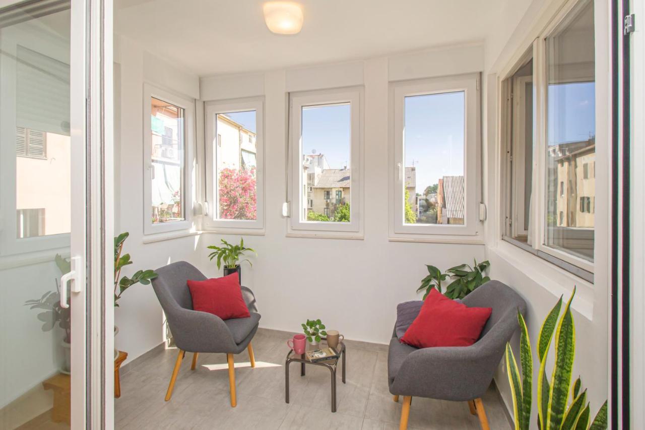 La Maison Central Split Apartment ภายนอก รูปภาพ