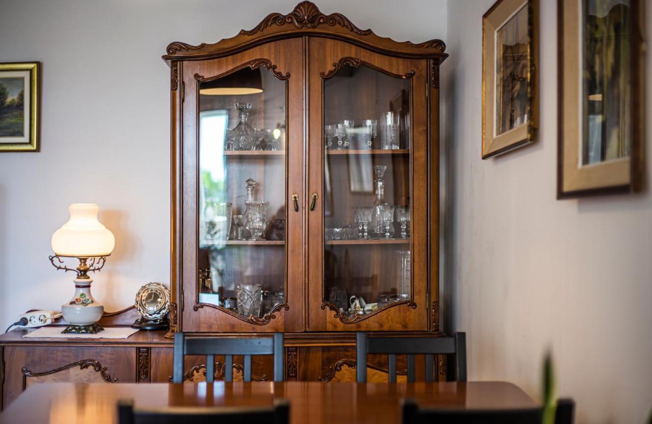 La Maison Central Split Apartment ภายนอก รูปภาพ