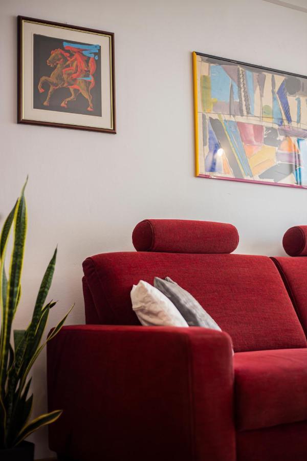 La Maison Central Split Apartment ภายนอก รูปภาพ