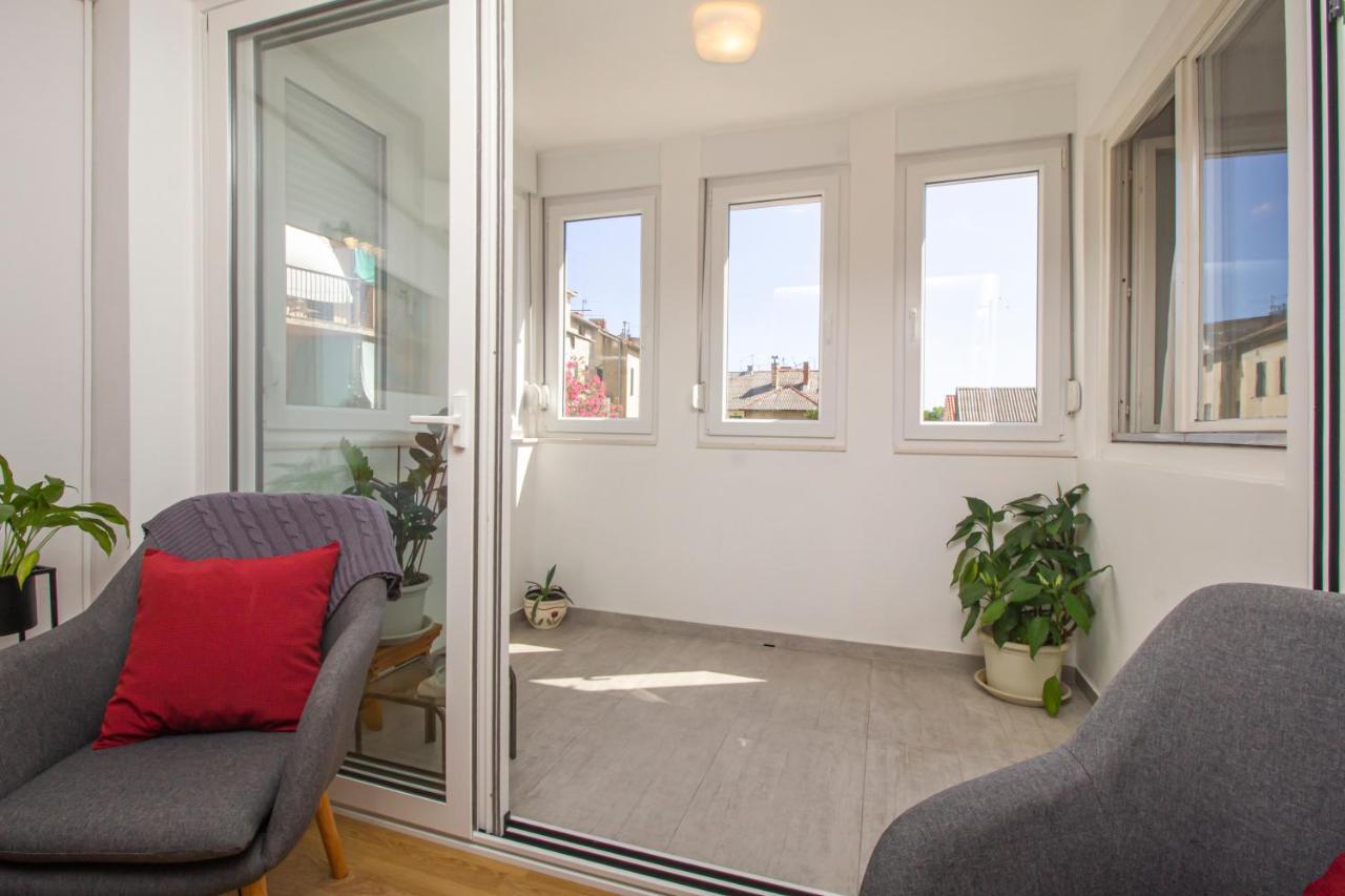 La Maison Central Split Apartment ภายนอก รูปภาพ
